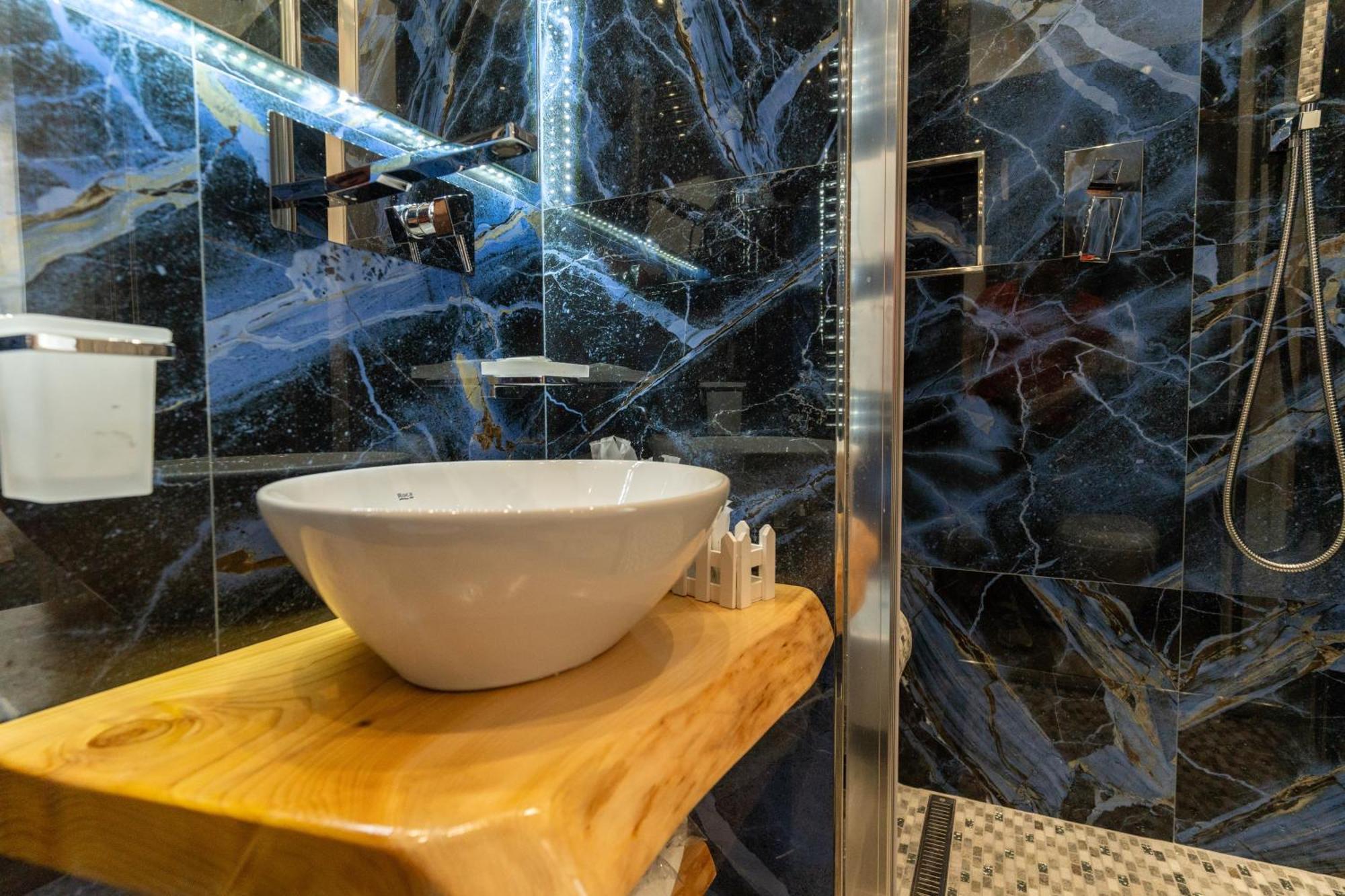 Suites Matteotti 57 Civitavecchia Zewnętrze zdjęcie