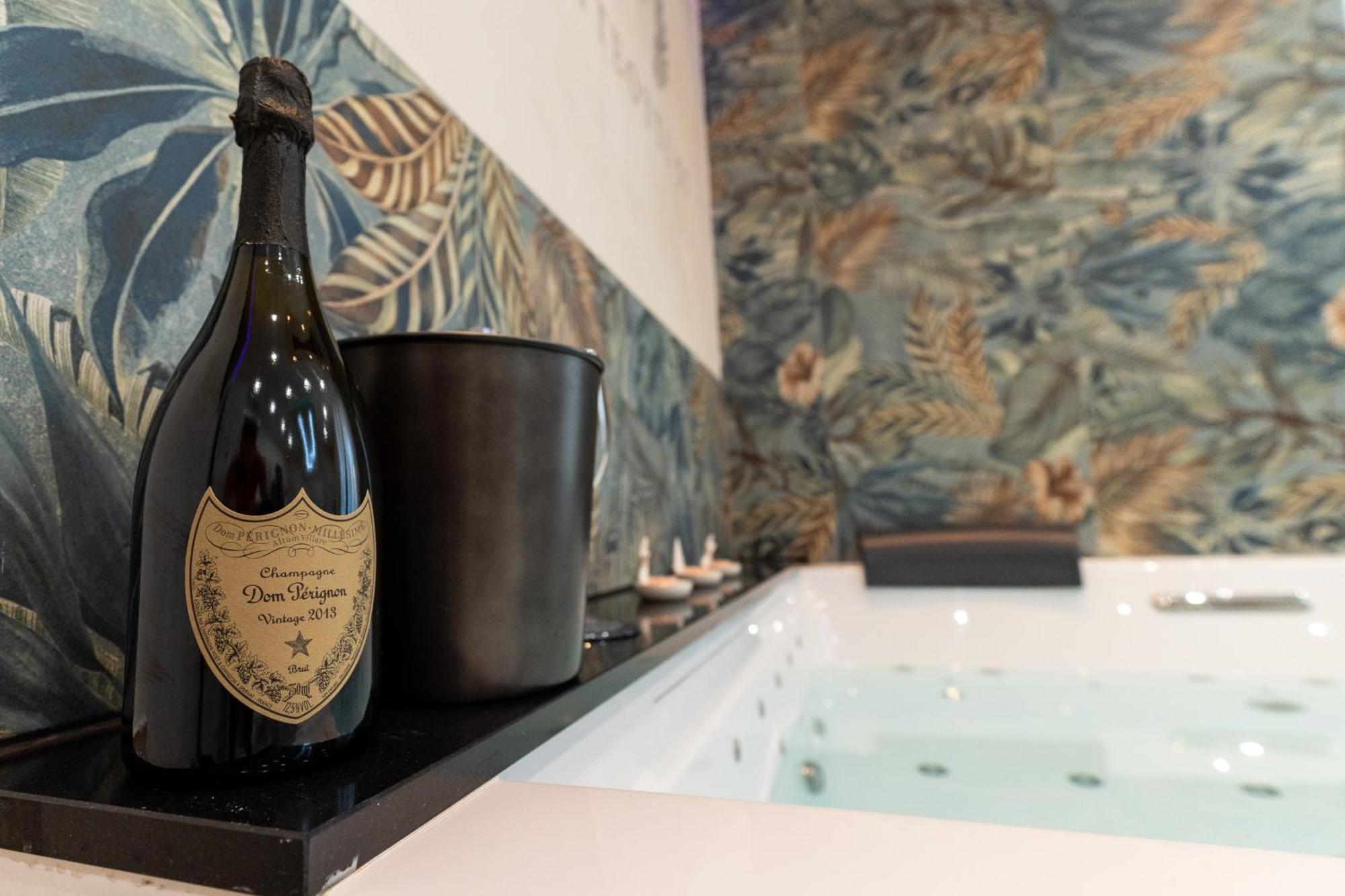 Suites Matteotti 57 Civitavecchia Zewnętrze zdjęcie